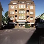 Stadt Hotel 3*