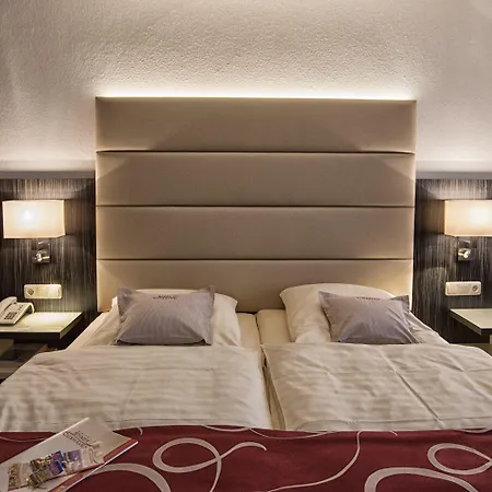 Hotel Stadt 3*