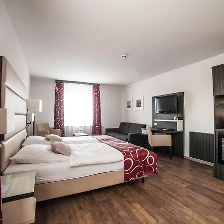 Hotel Stadt 3*