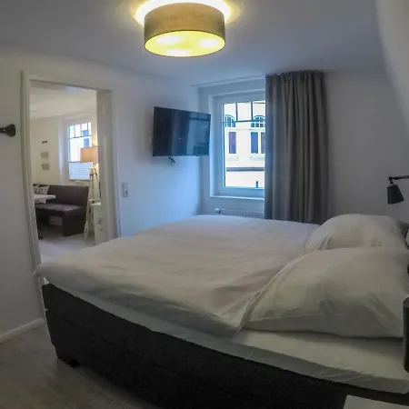Stadt Hotel 3*