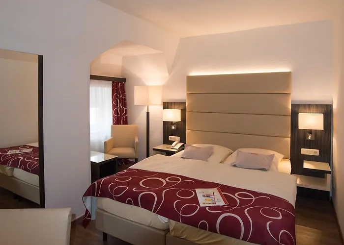 库克斯港斯塔德特酒店 3*