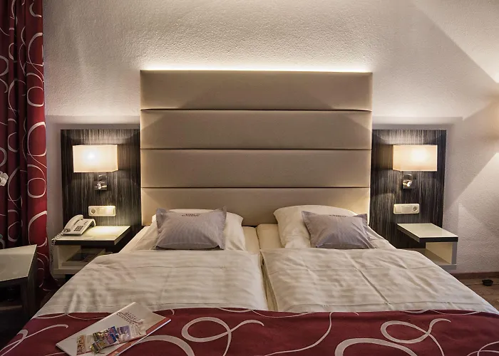 酒店 库克斯港斯塔德特酒店 3*