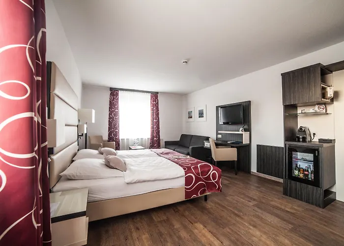 酒店 库克斯港斯塔德特酒店 3*