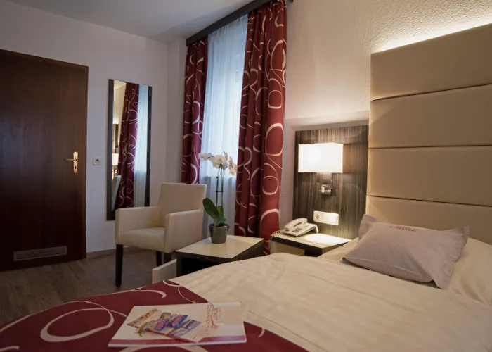 库克斯港斯塔德特酒店