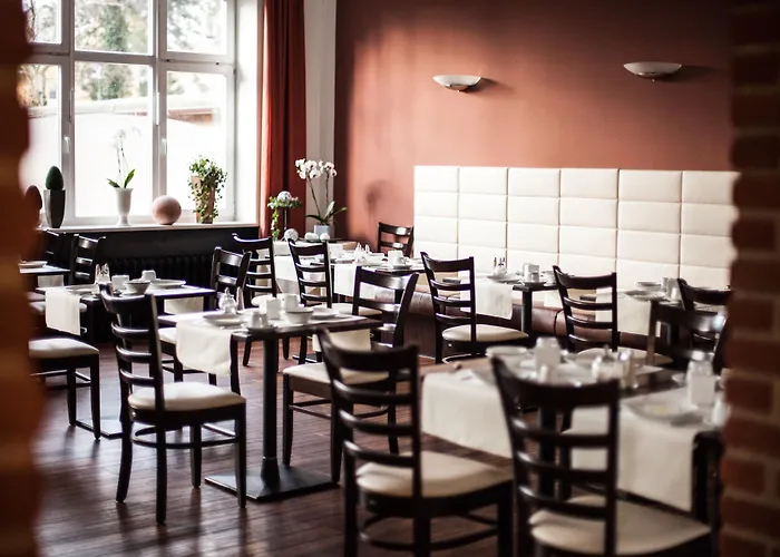 库克斯港斯塔德特酒店 3*